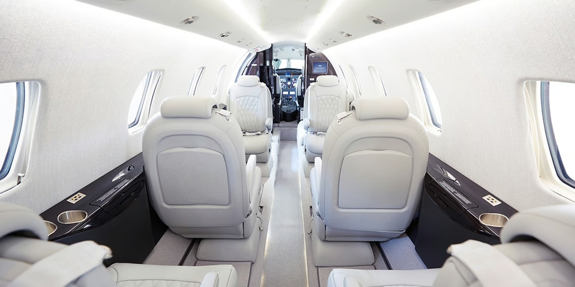 SUPER LIGHT JET