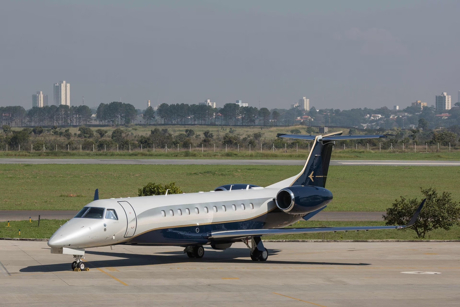 LONG RANGE JET 